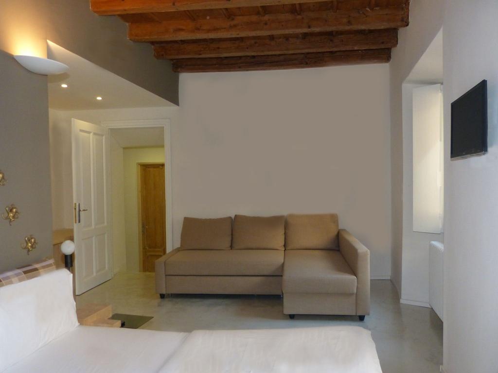 Fontana Rooms Lake Como Buitenkant foto