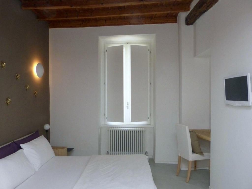 Fontana Rooms Lake Como Kamer foto