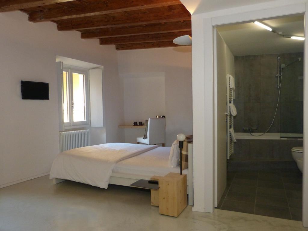 Fontana Rooms Lake Como Buitenkant foto