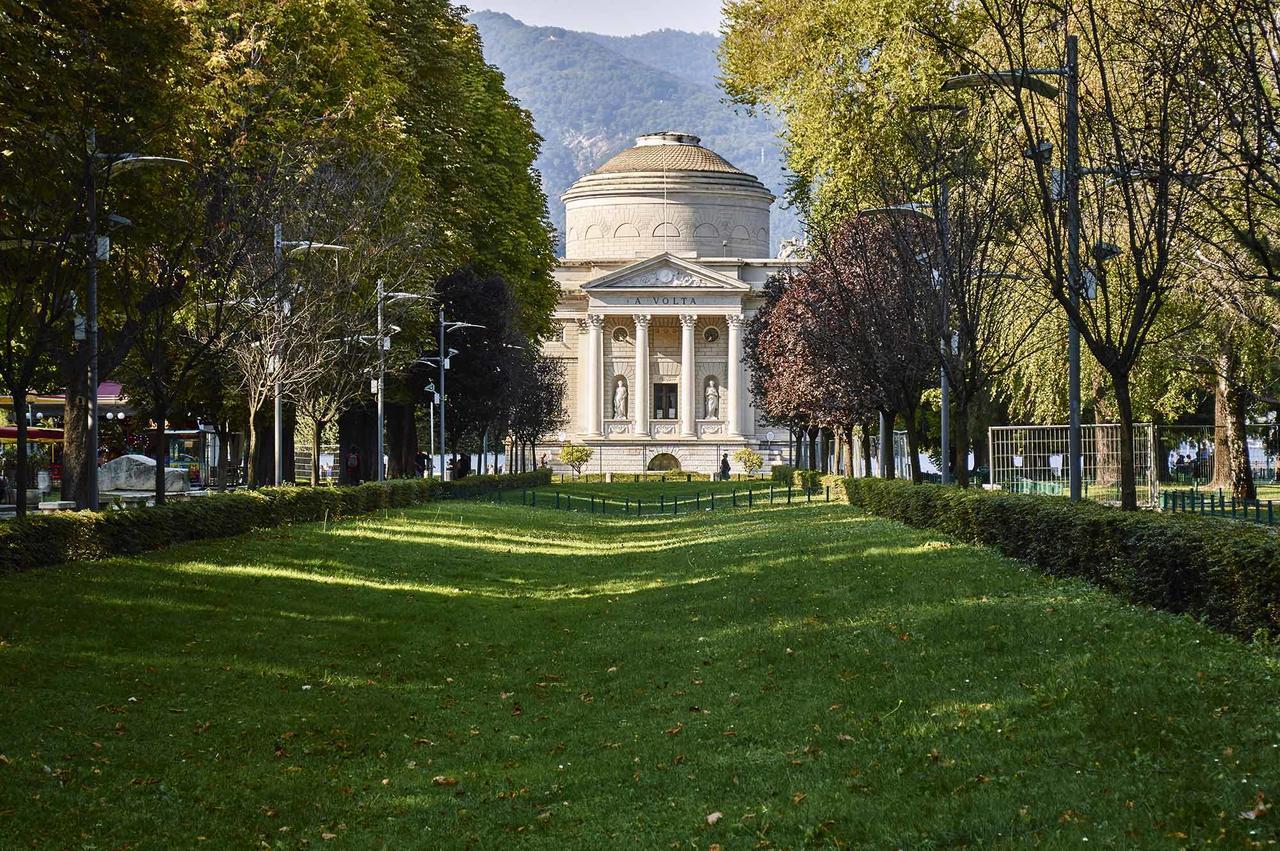 Fontana Rooms Lake Como Buitenkant foto